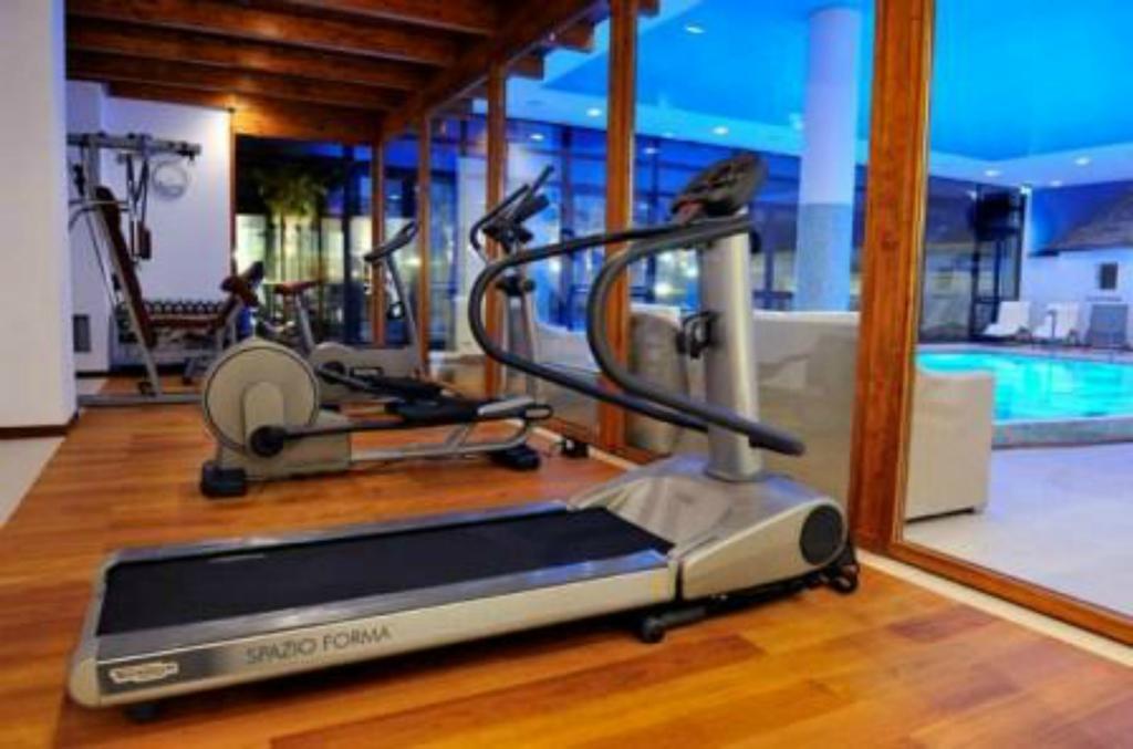 Hotel Grand La Chiusa Di Chietri 4*