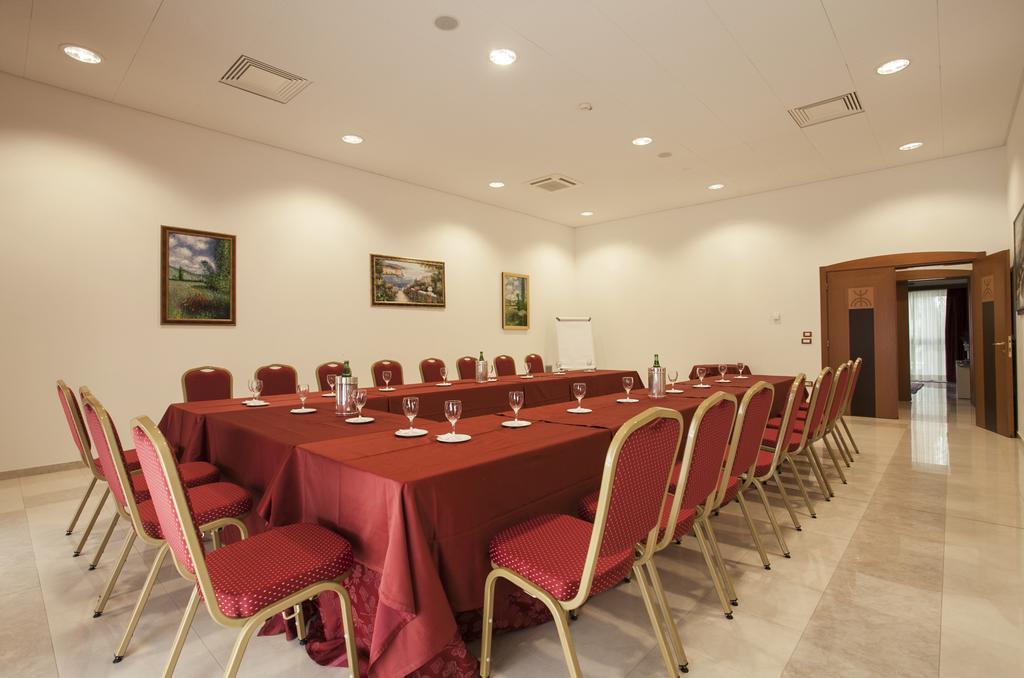 Grand La Chiusa Di Chietri
